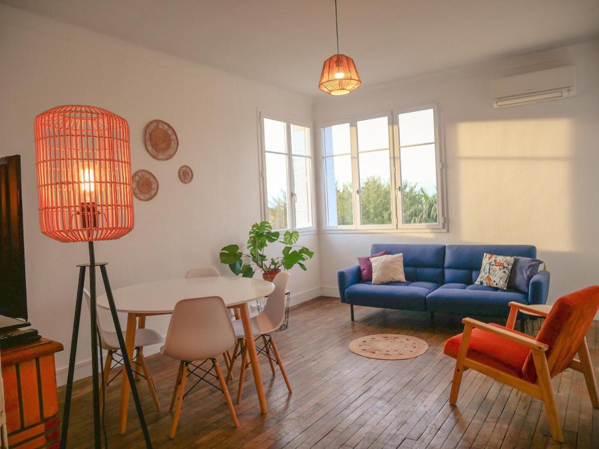 Balcon Du Champ De Mars - #Parking #Air Conditioner #Clim אנגולם מראה חיצוני תמונה